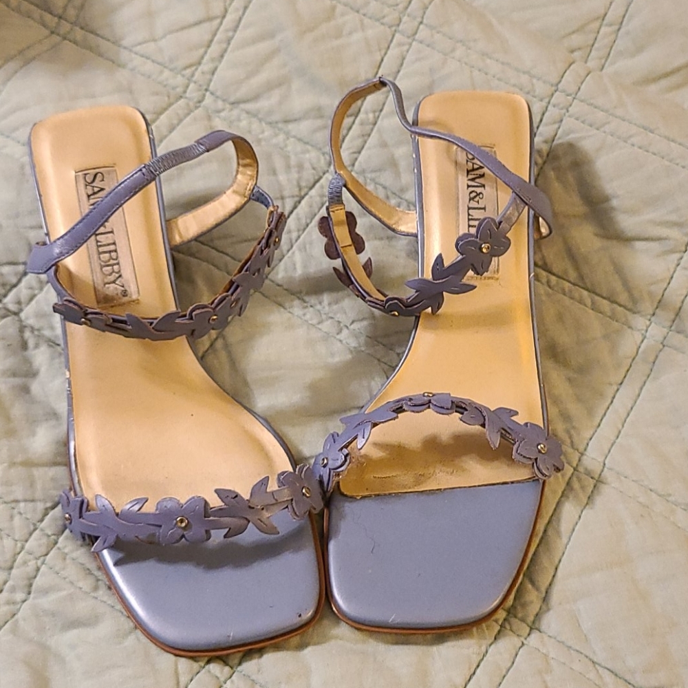 Sam & Libby summer sandal size 8 lavenderish